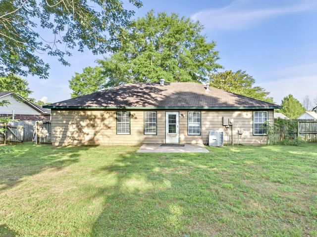 29 Burns Drive, Cabot, AR 72023