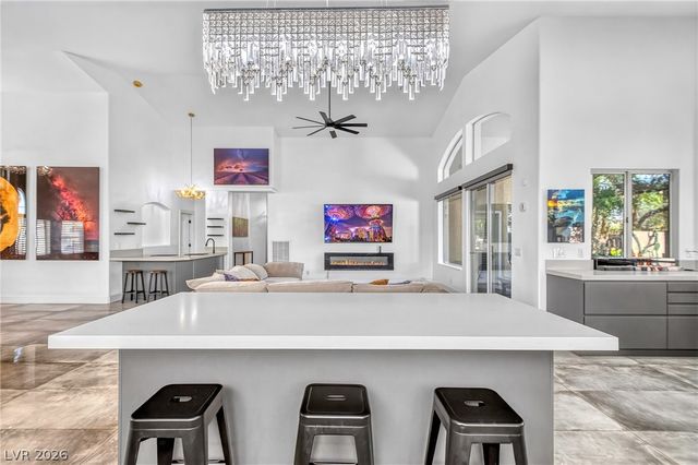 9104 Covered Wagon Avenue, Las Vegas, NV 89117