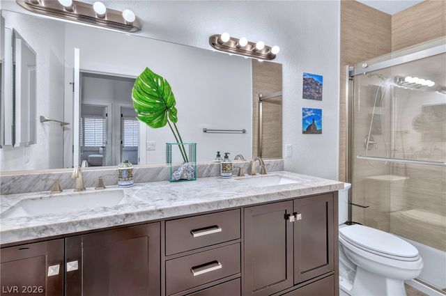 9104 Covered Wagon Avenue, Las Vegas, NV 89117