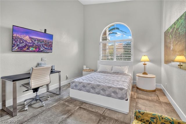 9104 Covered Wagon Avenue, Las Vegas, NV 89117