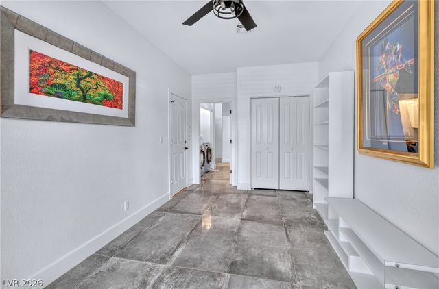 9104 Covered Wagon Avenue, Las Vegas, NV 89117