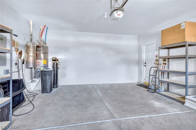 9104 Covered Wagon Avenue, Las Vegas, NV 89117