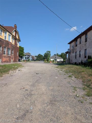 2678 W Grand Boulevard, Detroit, MI 48208