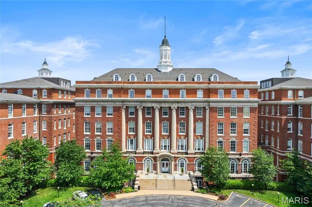 1515 Lafayette Avenue 418, St Louis, MO 63104