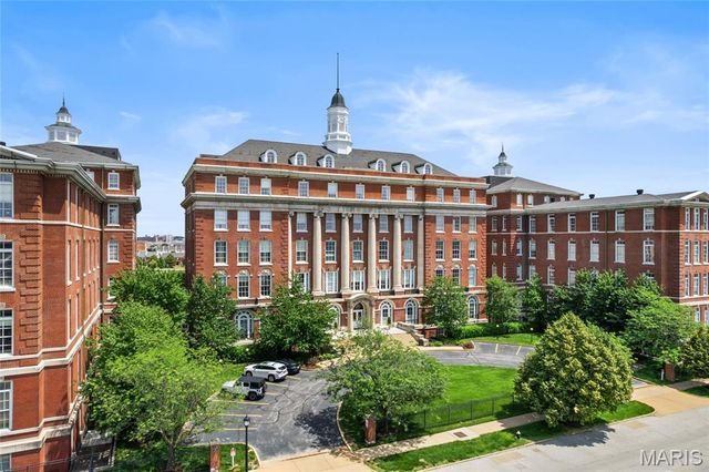1515 Lafayette Avenue 418, St Louis, MO 63104