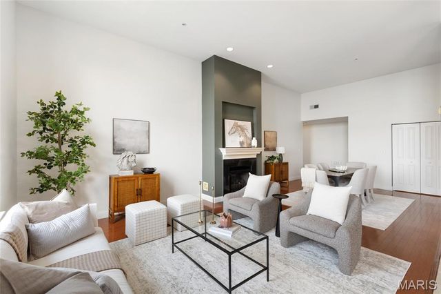 1515 Lafayette Avenue 418, St Louis, MO 63104