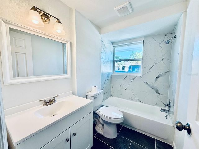 249 MOUNT VERNON DRIVE, Venice, FL 34293