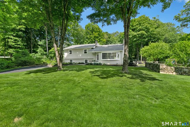 29 Old Farm Road, Weston, CT 06883