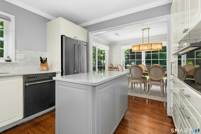 29 Old Farm Road, Weston, CT 06883
