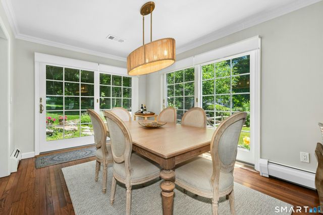 29 Old Farm Road, Weston, CT 06883