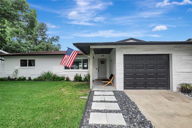 510 HILLCREST DRIVE, Largo, FL 33771