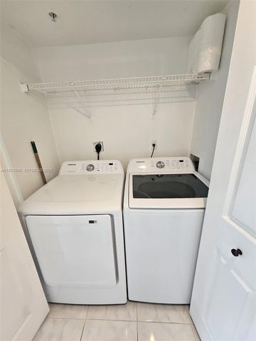 1155 Brickell Bay Dr 3408, Miami, FL 33131