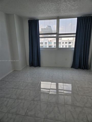 1155 Brickell Bay Dr 3408, Miami, FL 33131