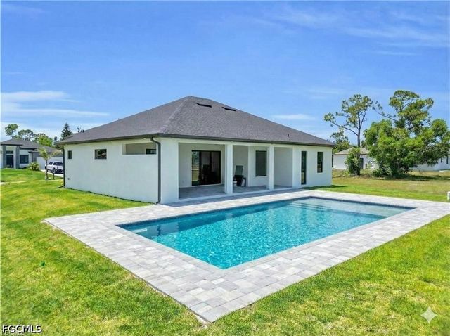 4209 Caloosa PKWY, Cape Coral, FL 33993