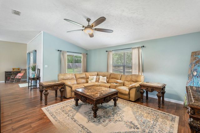 1190 Blackberry Circle, Baker, FL 32531