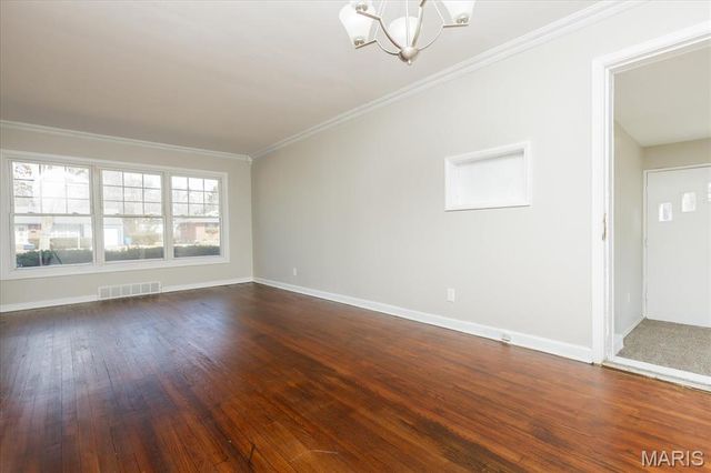 968 Buckeye Drive, St Louis, MO 63135