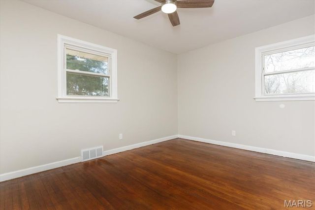 968 Buckeye Drive, St Louis, MO 63135