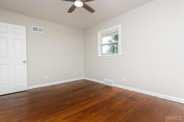 968 Buckeye Drive, St Louis, MO 63135