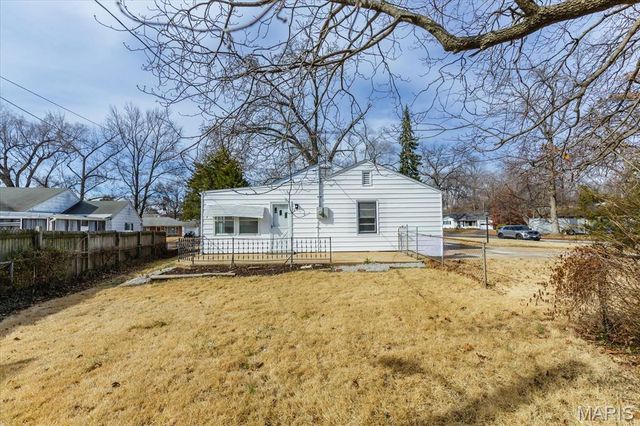 968 Buckeye Drive, St Louis, MO 63135