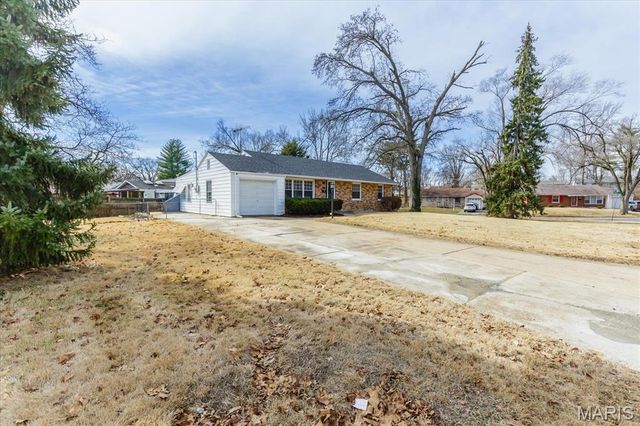 968 Buckeye Drive, St Louis, MO 63135