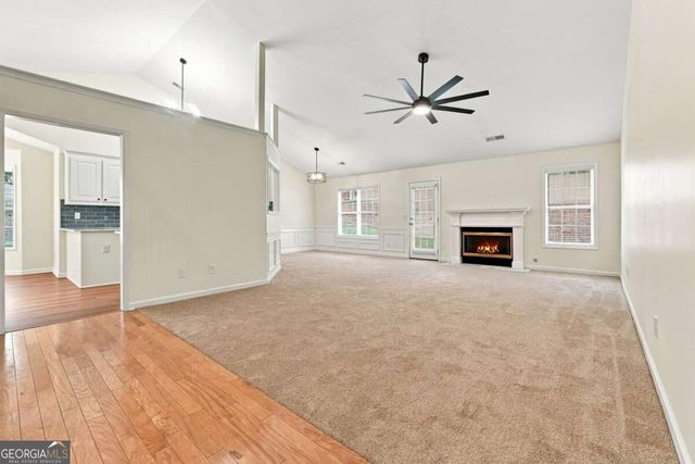 1422 Fountain Lakes Drive, Lawrenceville, GA 30043