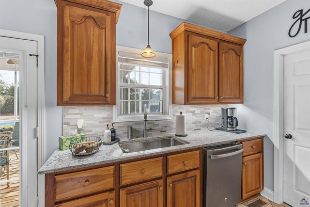 229 Santa Fe Trail, Warner Robins, GA 31088