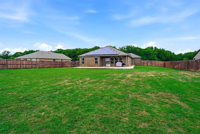 1004 Kimbrough Road, Azle, TX 76020