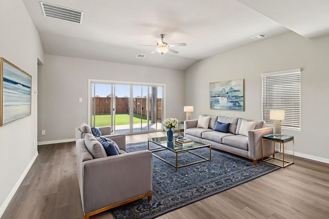 2122 Longchamp Lane, Seagoville, TX 75159