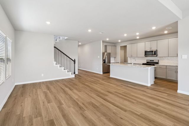 2122 Longchamp Lane, Seagoville, TX 75159