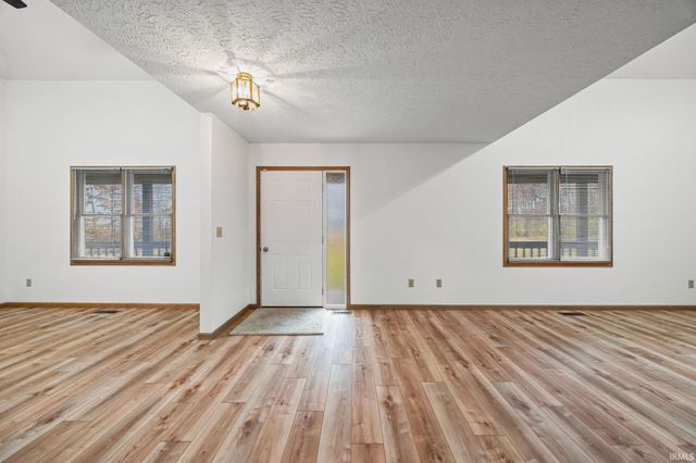 100 Rosa Lane, Lafayette, IN 47905