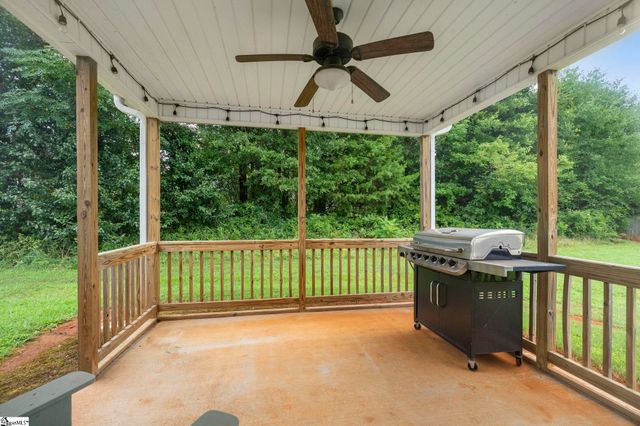 592 Hammett Store Road, Lyman, SC 29365