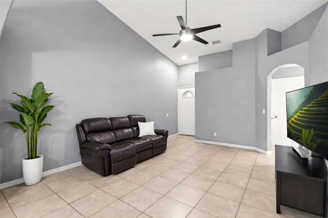 2832 OSPREY COVE PLACE 202, Kissimmee, FL 34746