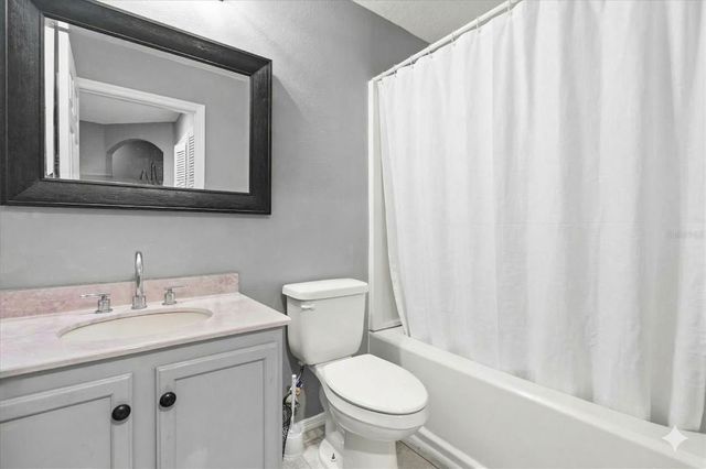 2832 OSPREY COVE PLACE 202, Kissimmee, FL 34746