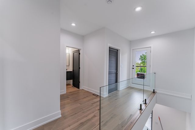 4210 W 5th Avenue, Chicago, IL 60624