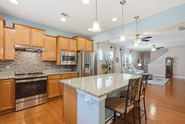 460 Heathwood Dr, Okatie, SC 29909