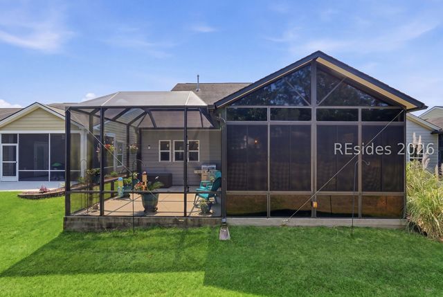 460 Heathwood Dr, Okatie, SC 29909