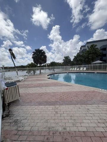 9351 Fontainebleau Blvd B105, Miami, FL 33172