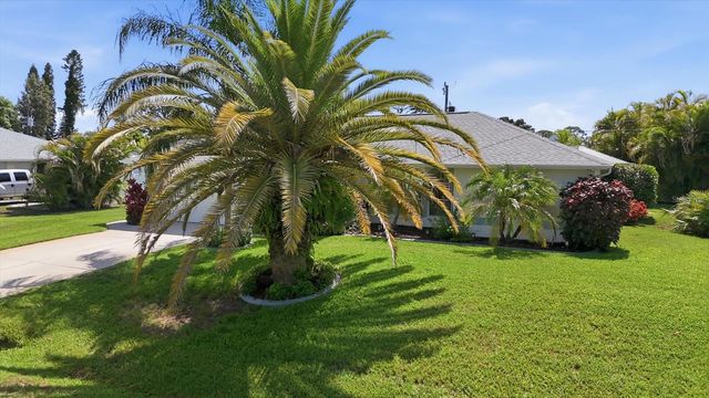 5981 MARIGOLD ROAD, Venice, FL 34293