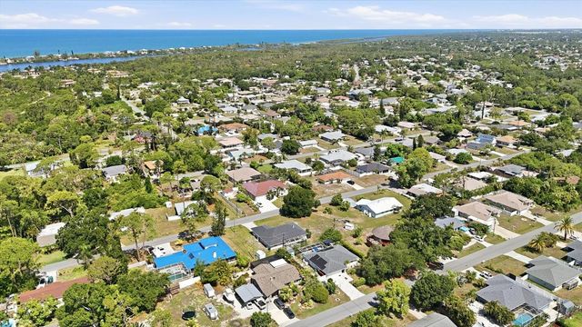 5981 MARIGOLD ROAD, Venice, FL 34293