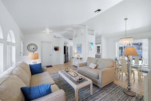 5981 MARIGOLD ROAD, Venice, FL 34293