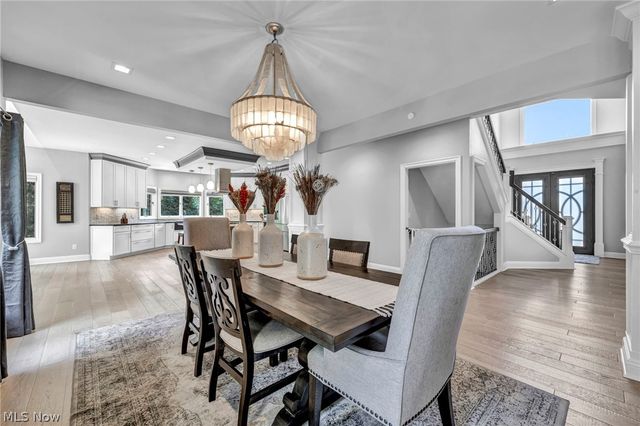 8536 Timber Trail, Brecksville, OH 44141