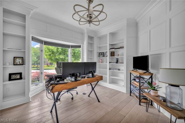 8536 Timber Trail, Brecksville, OH 44141