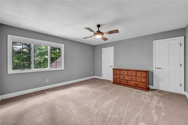 8536 Timber Trail, Brecksville, OH 44141