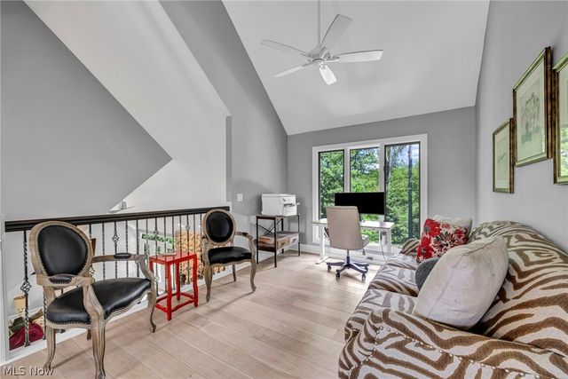 8536 Timber Trail, Brecksville, OH 44141