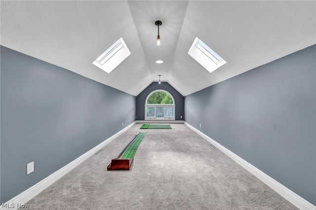 8536 Timber Trail, Brecksville, OH 44141