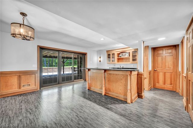8536 Timber Trail, Brecksville, OH 44141