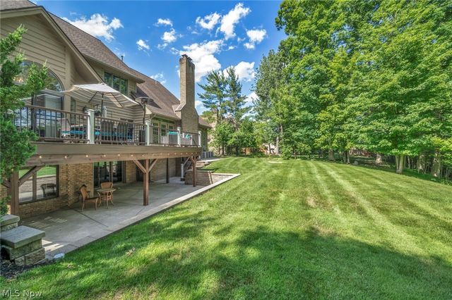8536 Timber Trail, Brecksville, OH 44141