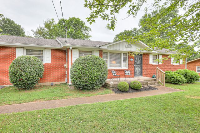 1725 Welcome Ln, Nashville, TN 37216