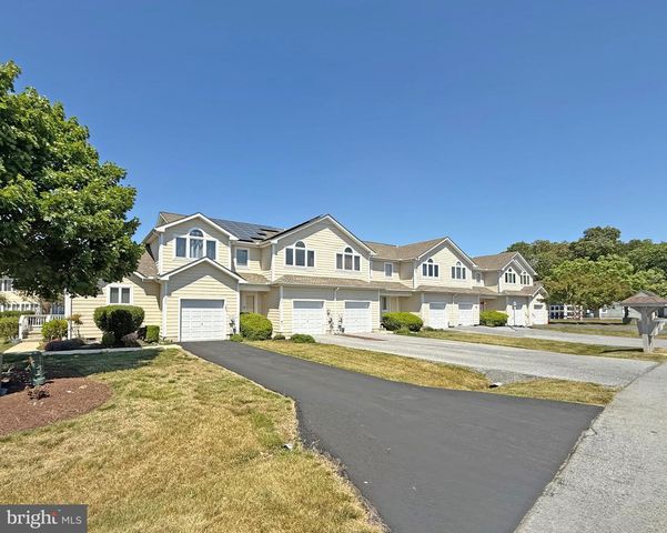 251 LAKESIDE DR, Lewes, DE 19958
