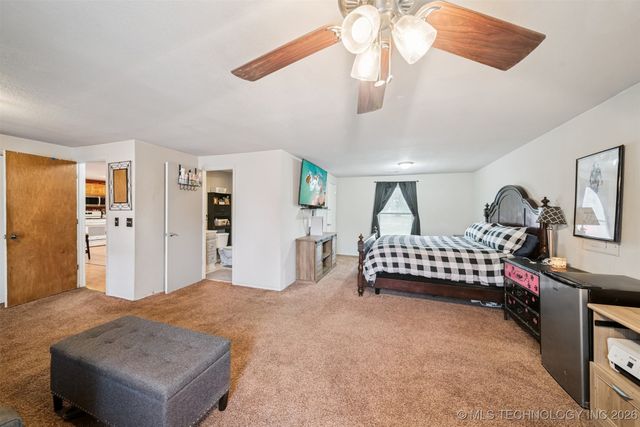 1516 W Kiowa Street, Okmulgee, OK 74447